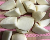 かぶと豚こま肉と油揚げのごま味噌炒め！作り方1写真