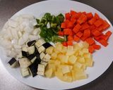 簡単！野菜たっぷりコンソメスープ作り方1写真