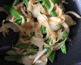 さやえんどうと玉ねぎの味噌炒め作り方5写真