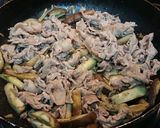 絶品✨豚肩ロースと茄子の生姜醤油炒め作り方4写真