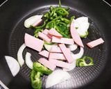 （お弁当）私流❊ちょっと豪華なナポリタン作り方7写真