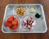 タコと豆とトマトのマリネ作り方1写真