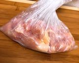 鶏モモ肉とエノキのポン酢炒め作り方3写真
