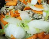白菜と豚肉のピリ辛味噌炒め☆作り方3写真