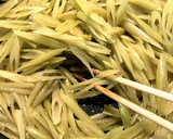 我が家の定番！フキの油炒め作り方3写真