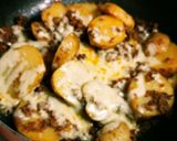 材料２つで簡単♪じゃがいもとひき肉炒め作り方4写真