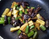 ♪夏を炒めて♪ナスとオクラの満腹味噌炒め作り方11写真