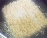 サッポロ一番で豚こましそうめ餃子ラーメン作り方2写真