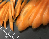 たっぷりしめじと人参の炊き込みご飯作り方2写真