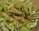 さっぱり味の…「ハスイモの胡麻酢あえ」作り方7写真