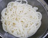 簡単！辛辛冷冷☆キムチ納豆うどん作り方2写真