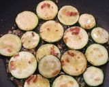 ズッキーニとトマトキュウリの夏野菜サラダ作り方3写真
