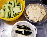 きゅうりとなすと鶏むね肉のさっぱり炒め作り方2写真