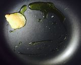 鳥もも肉の塩麹の蒸し焼き作り方3写真