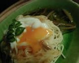 COBYさん＆陽☆さんに捧ぐ　ジュンサイの冷製パスタ　ゼリーコンソメソース　温泉たまごのせ作り方4写真