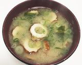 アレンジ自在♪好きな具材で卵の味噌汁作り方7写真