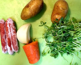 彩り鮮やか☆ジャガイモと豆苗の炒め物☆作り方1写真