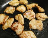 鶏胸肉のめんつゆマヨ焼き❤梅味噌和え作り方3写真