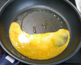 簡単！豚豆苗☆ふわふわ卵乗せ作り方3写真