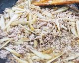 豚挽肉のそぼろ香味野菜のサラダうどん作り方1写真
