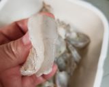 グルラボで簡単、海老のナンプラー蒸し作り方1写真