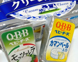 おかずにもおやつにも☆餃子の皮で茹チーズ作り方1写真