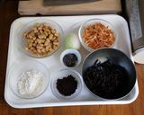 ひじきと桜エビのきざみ浜納豆入りかき揚げ作り方1写真