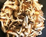 きのこたっぷり挽肉入り炊き込みご飯作り方2写真