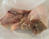圧力鍋でほろっ♡チキンとポテトのハーブ煮作り方1写真