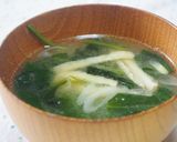ほうれん草の味噌汁♪作り方4写真