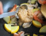 海老とズッキーニの甘酒みそクリームパスタ作り方4写真