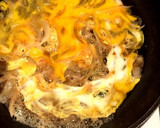 簡単オイスターソースのコクうま玉子丼作り方4写真
