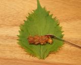 くるみ味噌＊甘辛しそ巻き作り方4写真