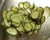 材料3つで簡単★きゅうりのわさびマヨ和え作り方1写真