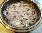 アボカドと玉ねぎの胡麻マヨ和え♫作り方1写真