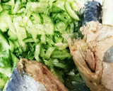鯖缶ときゆうりのマヨネーズ和え作り方3写真