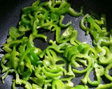 夏が来た！なすとピーマンのごま味噌炒め♫作り方3写真
