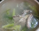 昔の醤油ラーメン　蒸し鶏チャーシュー入り作り方3写真