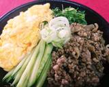 炒り卵とゴボウ豚挽肉そぼろ入り香味野菜丼作り方4写真