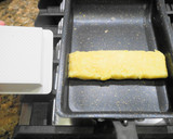 出し巻き玉子とおかか醤油のおにぎらず作り方5写真
