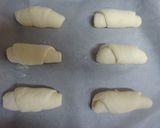 あっさり♡チーズ入り♪塩バターロールパン作り方20写真