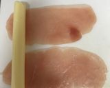 簡単おつまみ！生ハムでチーズ巻き♡作り方3写真