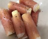 簡単おつまみ！生ハムでチーズ巻き♡作り方5写真