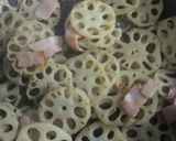 お手軽♪簡単レンコンとベーコンのきんぴら作り方4写真