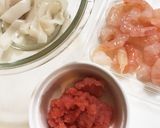 *イカとエビの たらこクリームパスタ*作り方1写真