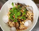 辛麺で冷やし麺 ソーキ&パクチーのせ作り方8写真