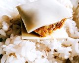 大豆と挽肉のドライカレー派生でおにぎり♪作り方1写真