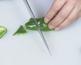 ピーマンと鶏むね肉のナッツ炒め作り方1写真