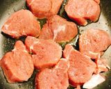 ⭐️超ヘルシーで簡単、豚ヒレ肉ステーキ作り方1写真