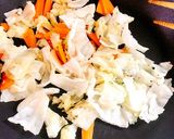 少しでも野菜が取りたい！キムチ焼きそば作り方1写真